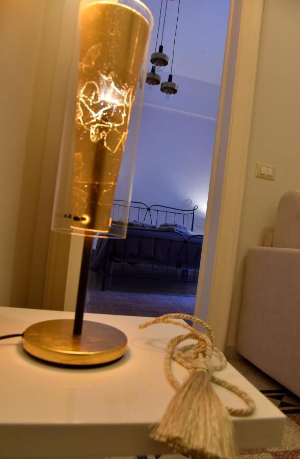 Ripa Garden Room And Suite Salerno Exterior foto